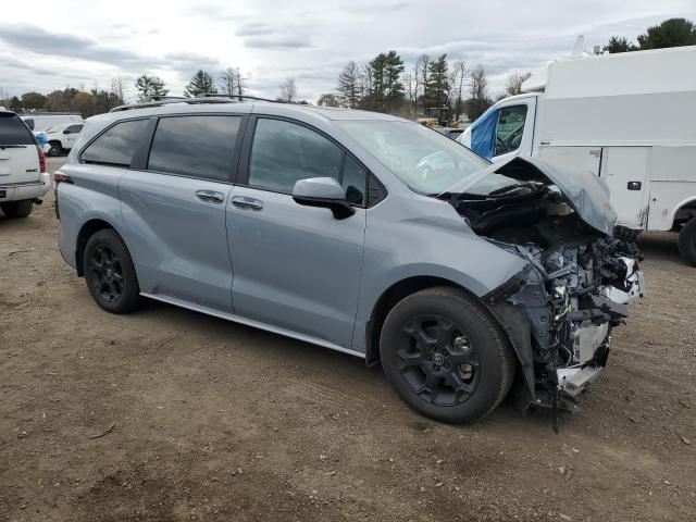 Photo 4 from auction – 2025 TOYOTA SIENNA XSE with VIN 5TDCSKFC5SS179558