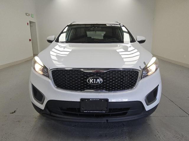 Photo 5 from auction – 2016 KIA SORENTO with VIN 5XYPG4A35GG099879