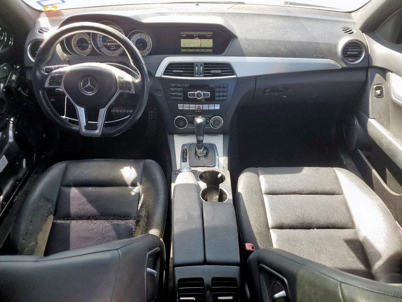 Photo 8 from auction – 2013 MERCEDES-BENZ C 250 with VIN WDDGF4HB4DA862010