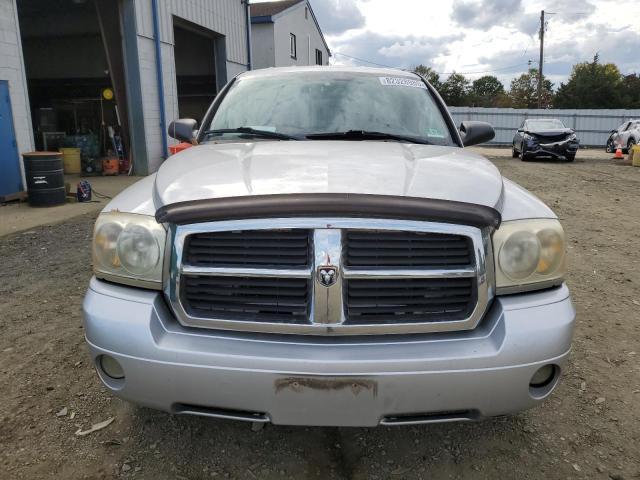 Photo 5 from auction – 2006 DODGE DAKOTA SLT with VIN 1D7HW42K26S716585