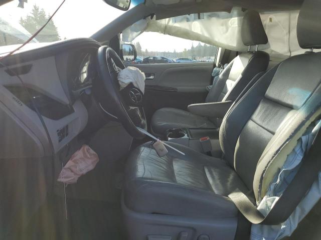 Photo 7 from auction – 2017 TOYOTA SIENNA XLE with VIN 5TDDZ3DC7HS167171
