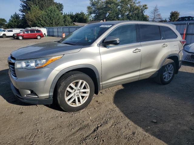 TOYOTA HIGHLANDER 2014 with VIN 5TDBKRFH0ES067044 - Photo from auction