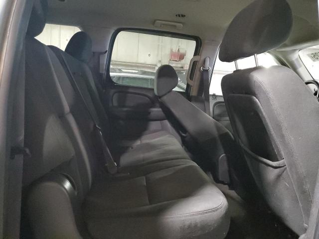 Photo 11 from auction – 2011 CHEVROLET SUBURBAN K with VIN 1GNSKHE36BR271123