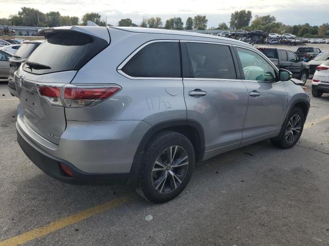 Photo 3 from auction – 2016 TOYOTA HIGHLANDER with VIN 5TDJKRFH5GS344494