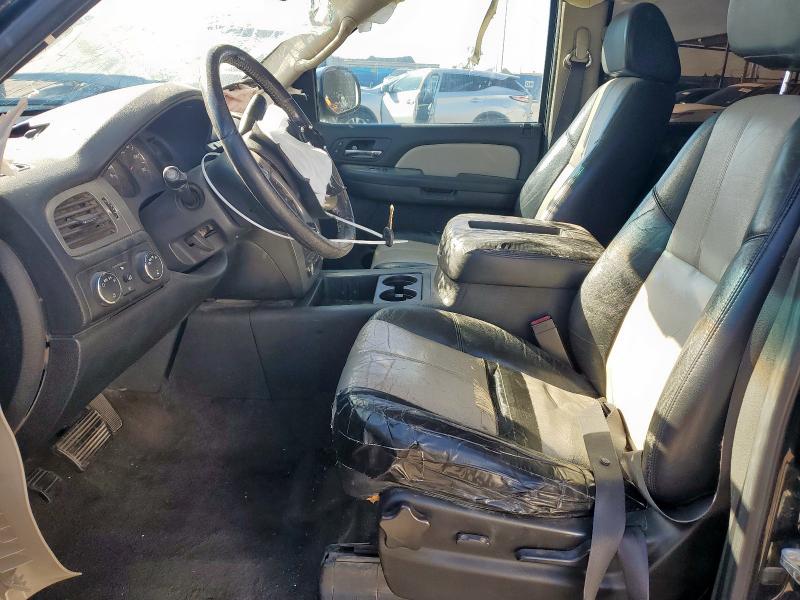 Photo 7 from auction – 2008 CHEVROLET SUBURBAN with VIN 3GNFK16388G119537