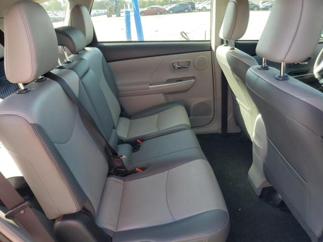 Photo 11 from auction – 2017 TOYOTA PRIUS V with VIN JTDZN3EU2HJ066903