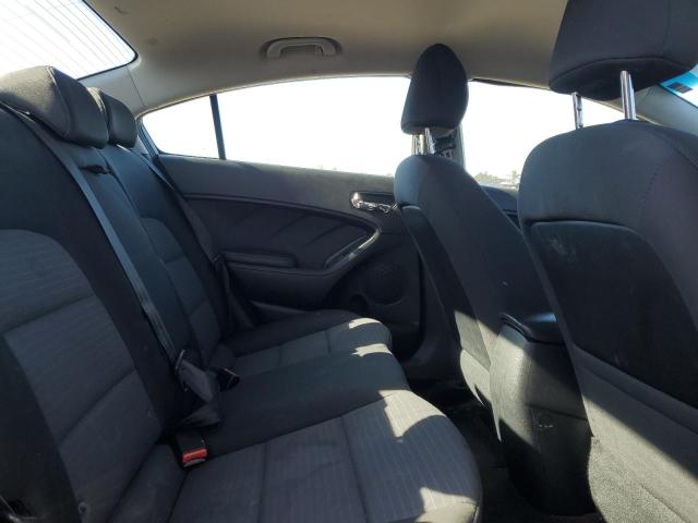 Photo 10 from auction – 2016 KIA FORTE LX with VIN KNAFX4A66G5541659