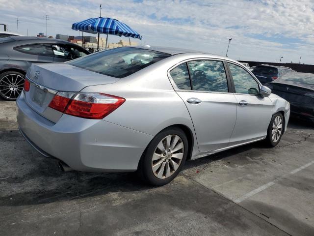 Photo 3 from auction – 2013 HONDA ACCORD EXL with VIN 1HGCR2F82DA136109