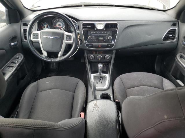 Photo 8 from auction – 2013 CHRYSLER 200 TOURIN with VIN 1C3CCBBB0DN592527