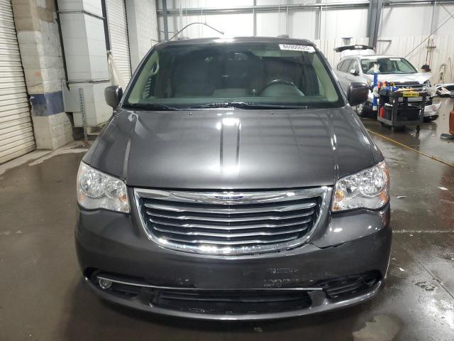Photo 5 from auction – 2016 CHRYSLER TOWN & COU with VIN 2C4RC1BG6GR280361
