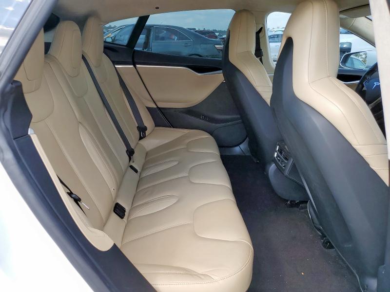 Photo 10 from auction – 2016 TESLA MODEL S with VIN 5YJSA1E26GF123819