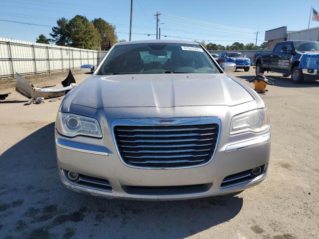 Photo 5 from auction – 2014 CHRYSLER 300C with VIN 2C3CCAEG6EH228690