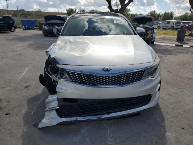 Photo 5 from auction – 2017 KIA OPTIMA EX with VIN 5XXGU4L30HG132833