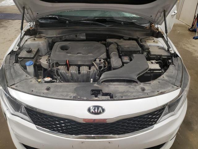 Photo 11 from auction – 2016 KIA OPTIMA LX with VIN 5XXGT4L35GG043857