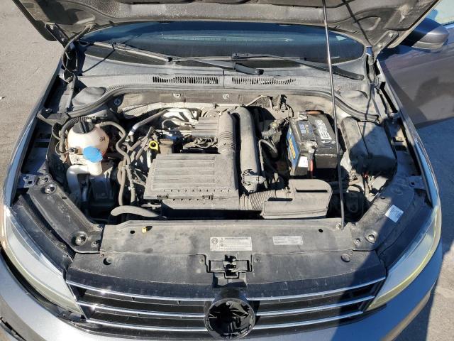 Photo 11 from auction – 2017 VOLKSWAGEN JETTA S with VIN 3VW2B7AJ1HM239985