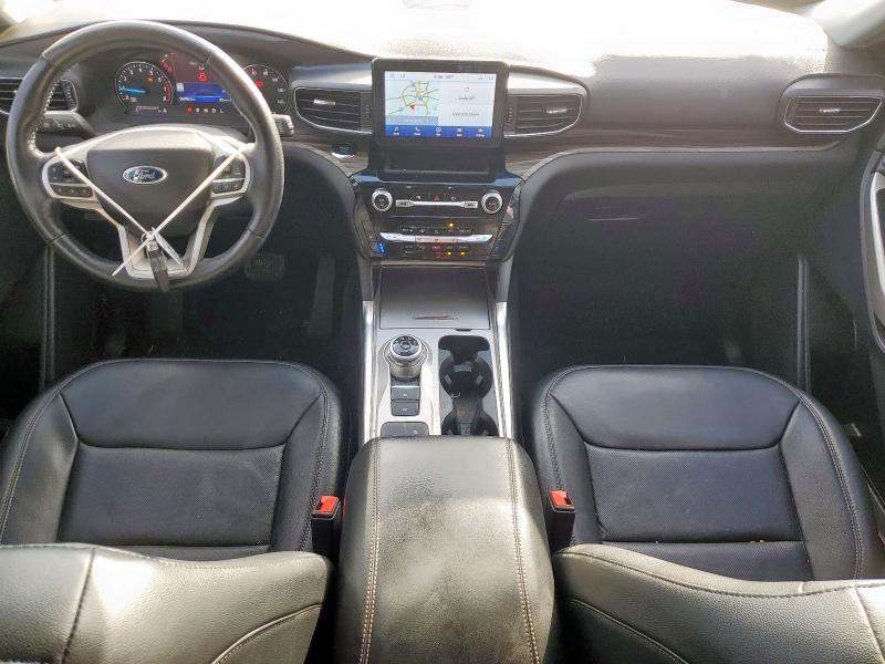 Photo 8 from auction – 2022 FORD EXPLORER L with VIN 1FMSK7FHXNGA66025