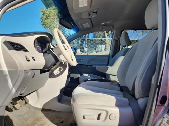 Photo 7 from auction – 2014 TOYOTA SIENNA LE with VIN 5TDKK3DC6ES447316