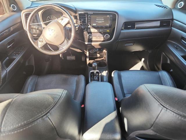Photo 8 from auction – 2016 MITSUBISHI OUTLANDER with VIN JA4AD3A39GZ016796
