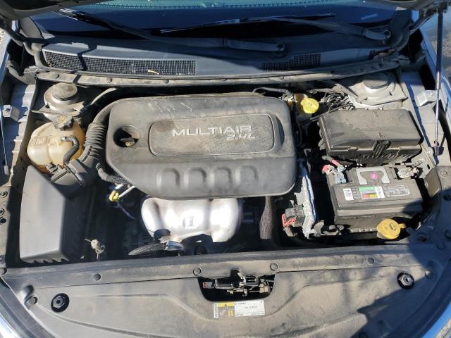 Photo 11 from auction – 2015 CHRYSLER 200 LIMITE with VIN 1C3CCCAB4FN647474