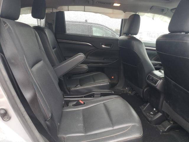 Photo 11 from auction – 2015 TOYOTA HIGHLANDER with VIN 5TDDKRFH3FS097522