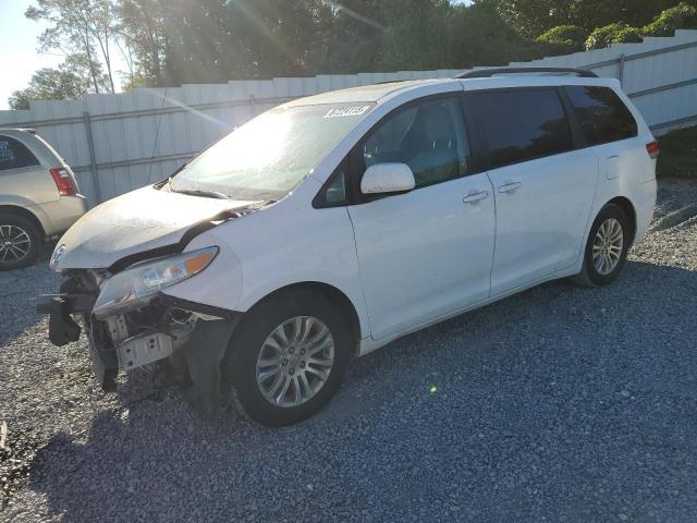 Photo 1 from auction – 2014 TOYOTA SIENNA XLE with VIN 5TDYK3DC6ES426475