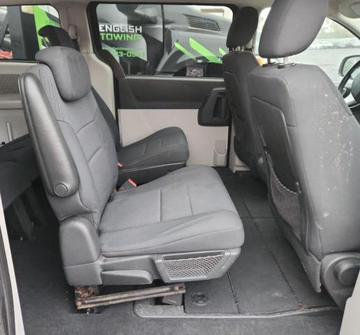 Photo 11 from auction – 2010 DODGE GRAND CARA with VIN 2D4RN5D19AR118258