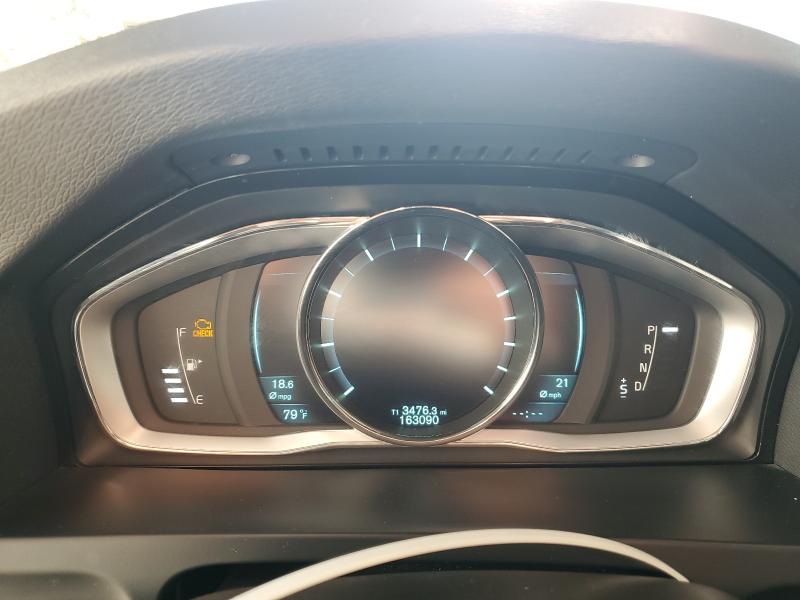 Photo 9 from auction – 2015 VOLVO S60 PREMIER with VIN YV1612TB7F2316910
