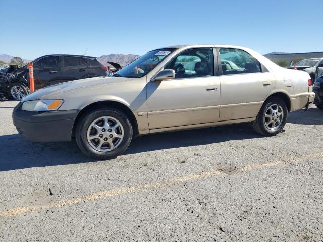 TOYOTA CAMRY LE 1997 with VIN JT2BF22K1V0052447 - Photo from auction