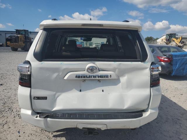 Photo 6 from auction – 2020 TOYOTA 4RUNNER SR with VIN JTEBU5JR0L5830245
