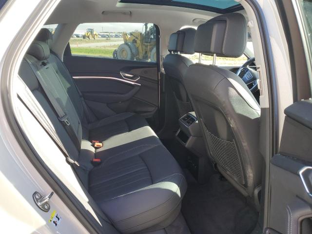 Photo 11 from auction – 2022 AUDI E-TRON PRE with VIN WA1AAAGE6NB012037