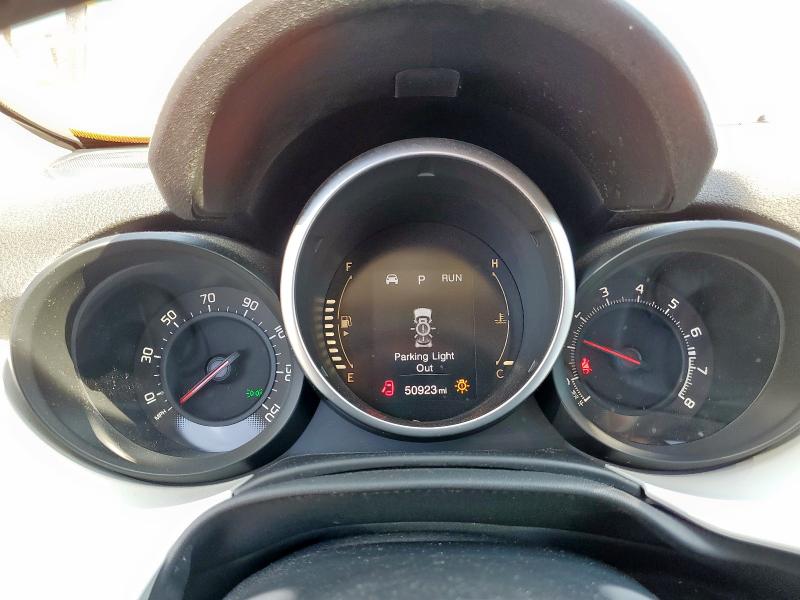 Foto 9 de la subasta – 2016 FIAT 500X EASY con VIN ZFBCFXBT8GP352680