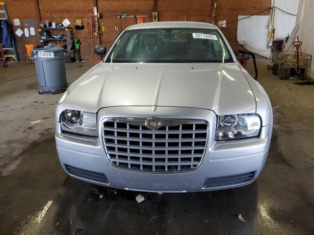 Photo 5 from auction – 2005 CHRYSLER 300 with VIN 2C3JA43RX5H556410