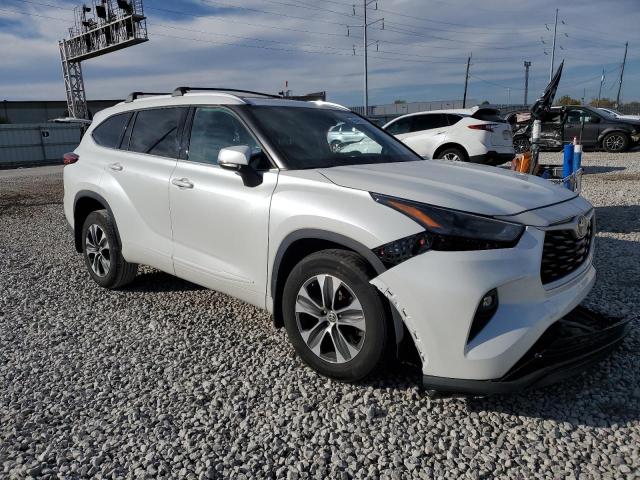 Photo 4 from auction – 2022 TOYOTA HIGHLANDER with VIN 5TDGZRBH3NS244743