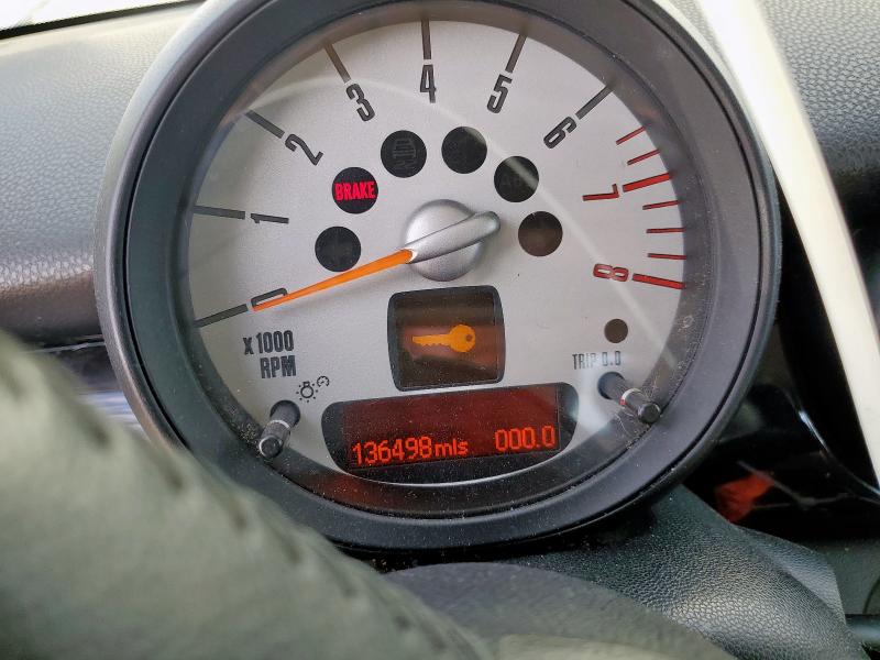 Photo 9 from auction – 2011 MINI COOPER with VIN WMWSU3C54BT182371