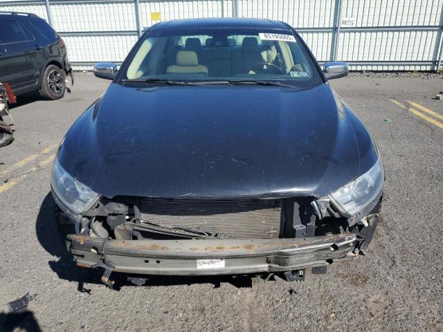 Photo 5 from auction – 2017 FORD TAURUS LIM with VIN 1FAHP2J89HG136828