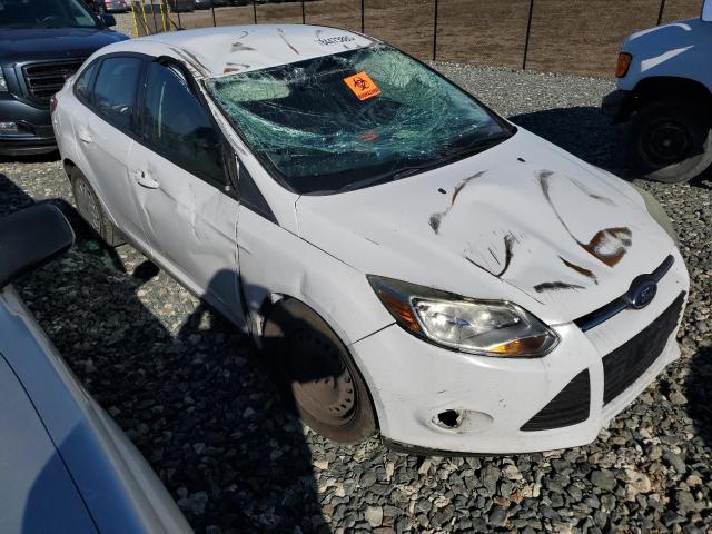 Photo 4 from auction – 2014 FORD FOCUS SE with VIN 1FADP3F29EL255202