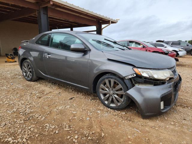 Photo 4 from auction – 2013 KIA FORTE KOUP with VIN KNAFW6A34D5745053