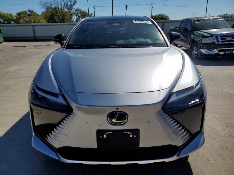 Photo 5 from auction – 2024 LEXUS RZ 450E with VIN JTJAAAAB8RA025353
