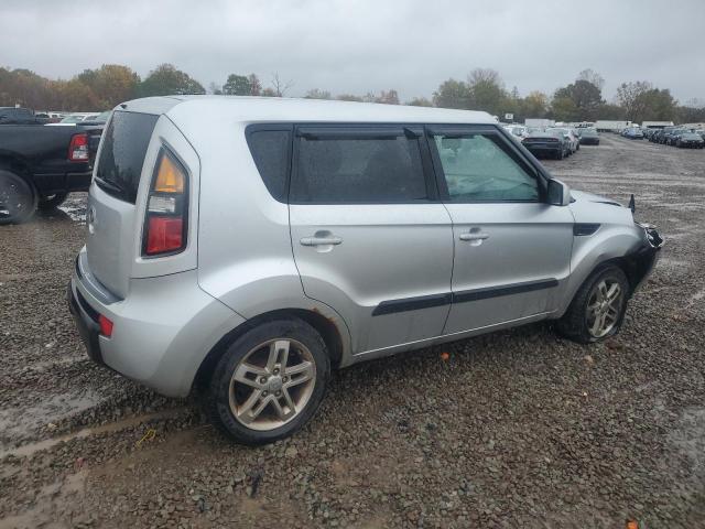Photo 3 from auction – 2011 KIA SOUL + with VIN KNDJT2A27B7287693