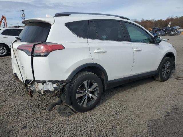 Photo 3 from auction – 2017 TOYOTA RAV4 XLE with VIN 2T3RFREVXHW663260
