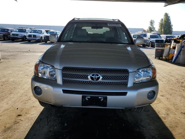 Photo 5 from auction – 2007 TOYOTA HIGHLANDER with VIN JTEEW21A170046885