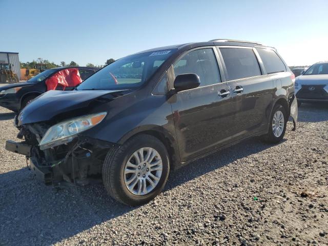 TOYOTA SIENNA XLE 2011 with VIN 5TDYK3DC2BS132468 - Photo from auction