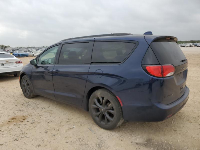 Photo 2 from auction – 2018 CHRYSLER PACIFICA T with VIN 2C4RC1BG7JR228003