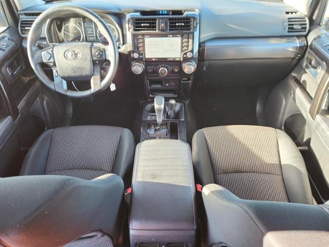 Photo 8 from auction – 2020 TOYOTA 4RUNNER with VIN JTEBU5JR4L5794950