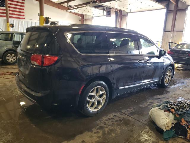 Photo 3 from auction – 2017 CHRYSLER PACIFICA T with VIN 2C4RC1BG8HR670282