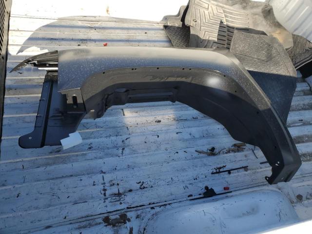 Photo 12 from auction – 2010 CHEVROLET SILVERADO with VIN 1GCSKSE32AZ130943