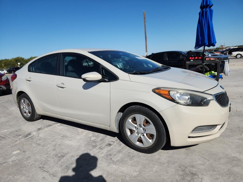 Photo 4 from auction – 2015 KIA FORTE LX with VIN KNAFK4A61F5294256