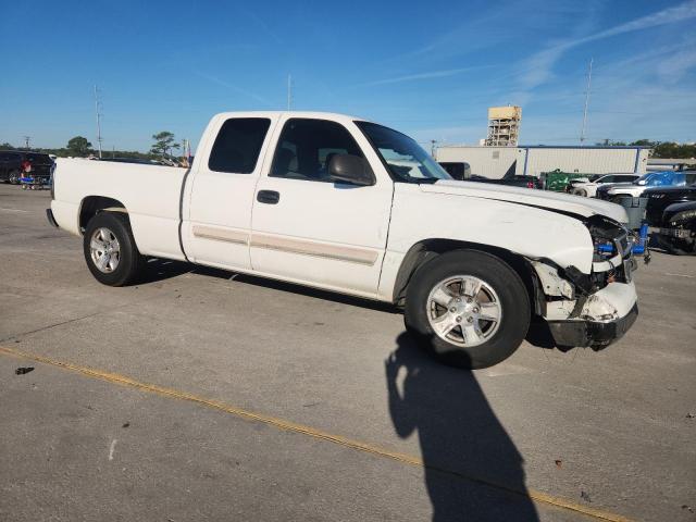 Photo 4 from auction – 2006 CHEVROLET SILVERADO with VIN 1GCEC19T96Z116379