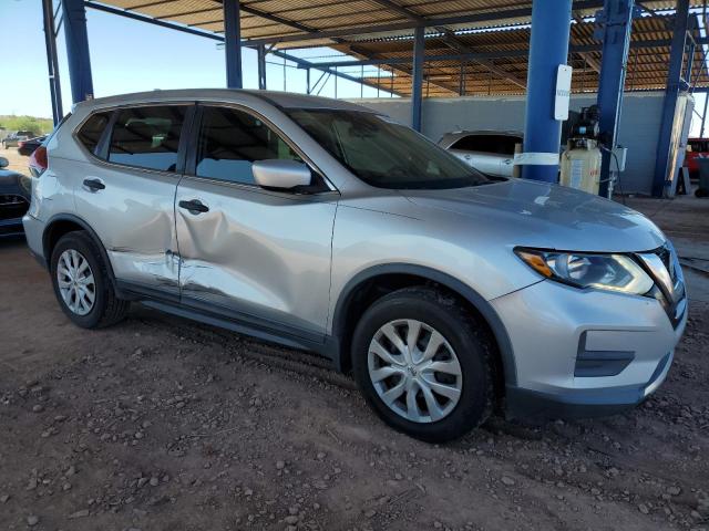 Photo 4 from auction – 2019 NISSAN ROGUE S with VIN 5N1AT2MT8KC833537