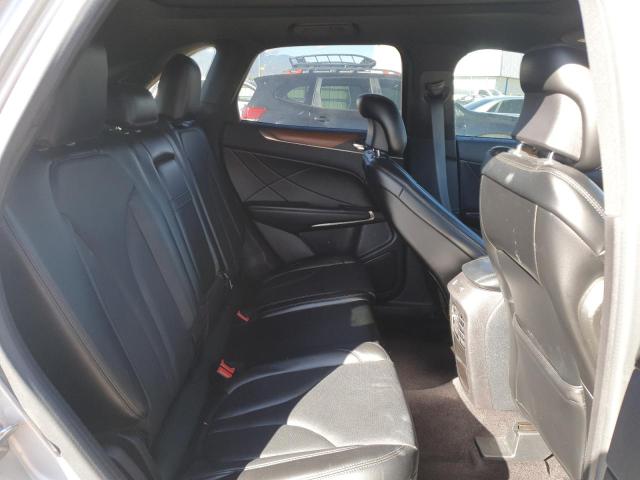 Photo 11 from auction – 2017 LINCOLN MKC RESERV with VIN 5LMTJ3DH4HUL02433